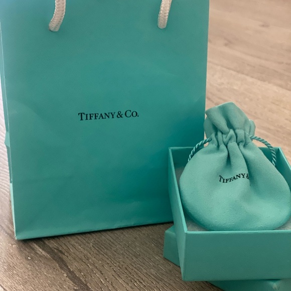 Tiffany & Co. Silver Chain Bracelet - Picture 5 of 5